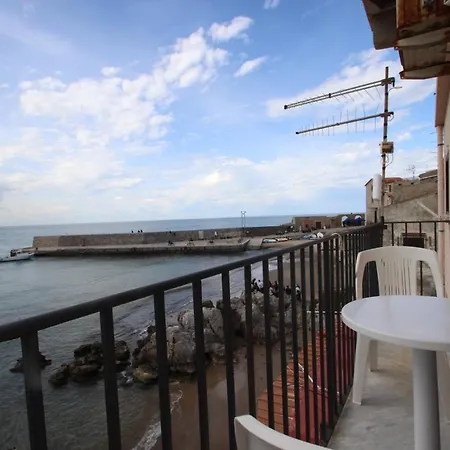 Casa Mare Blu By The Sea * Cefalù